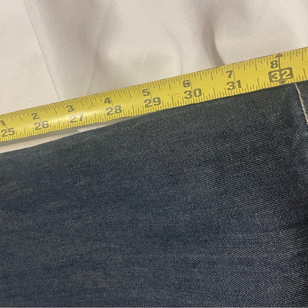 Stylish Indigo Slim Fit Jeans for Men - Picture 10 of 12
